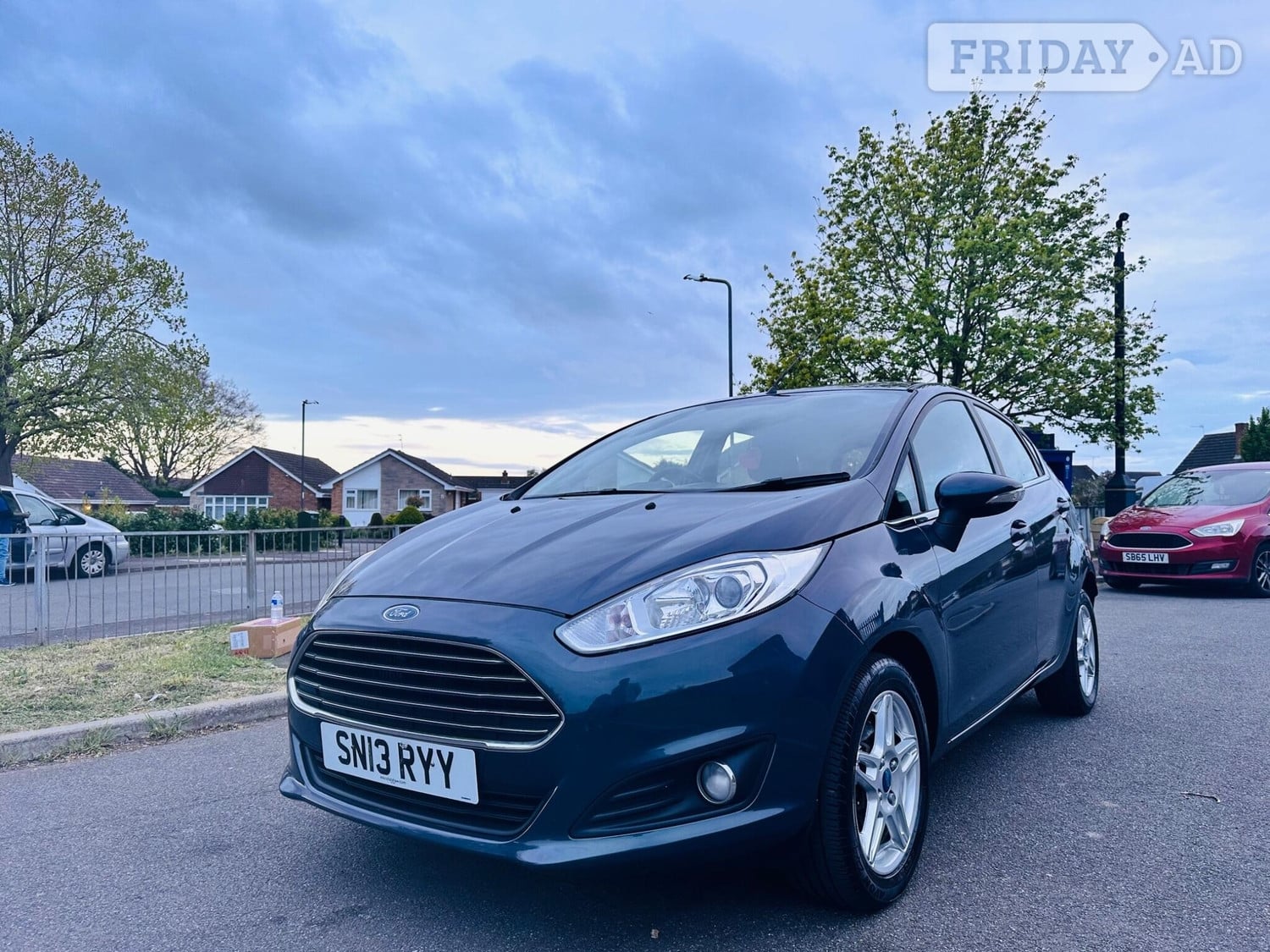 [ berth ]Ford Fiesta