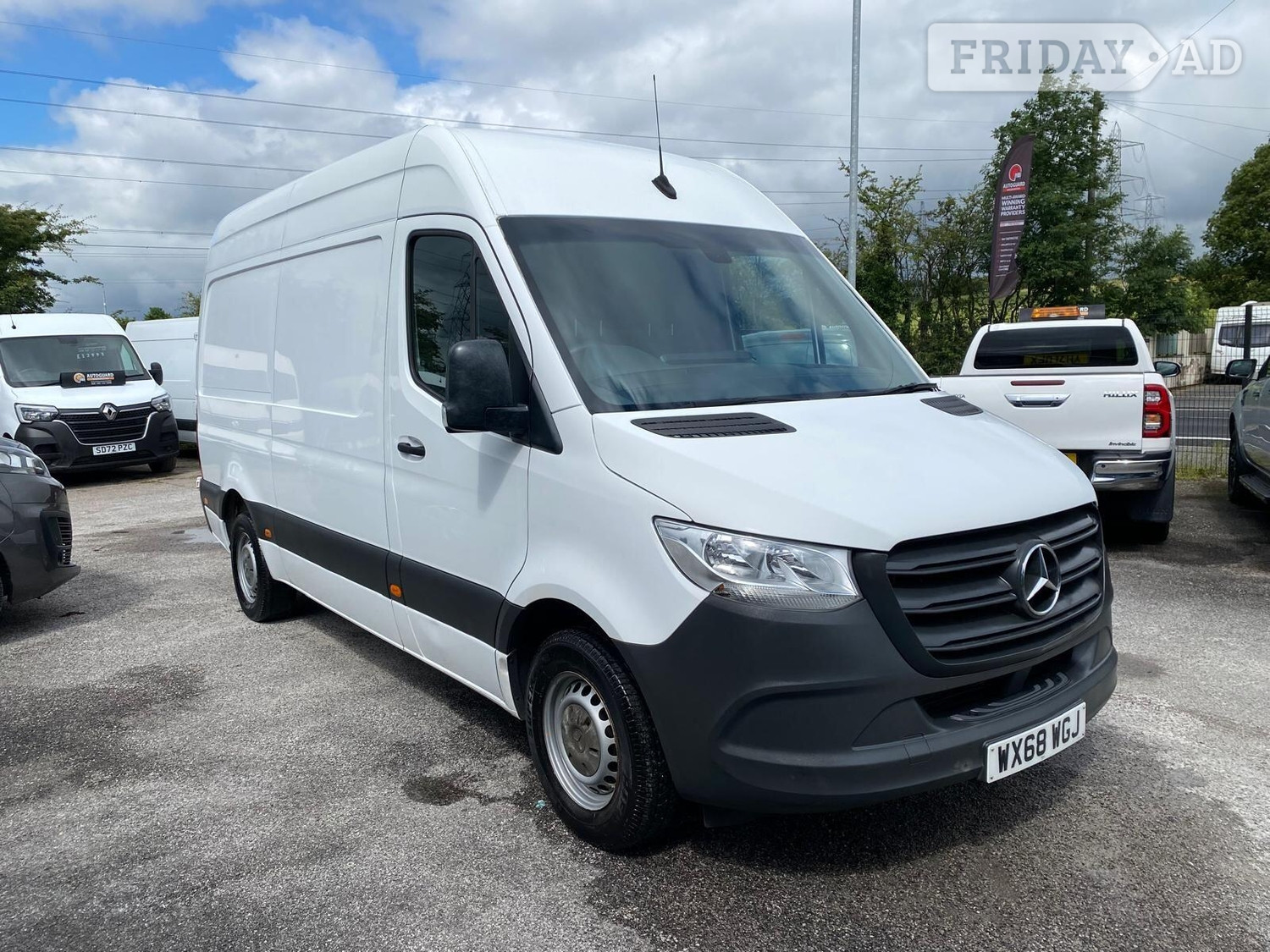 Mercedes-Benz Sprinter 2018 in Manchester