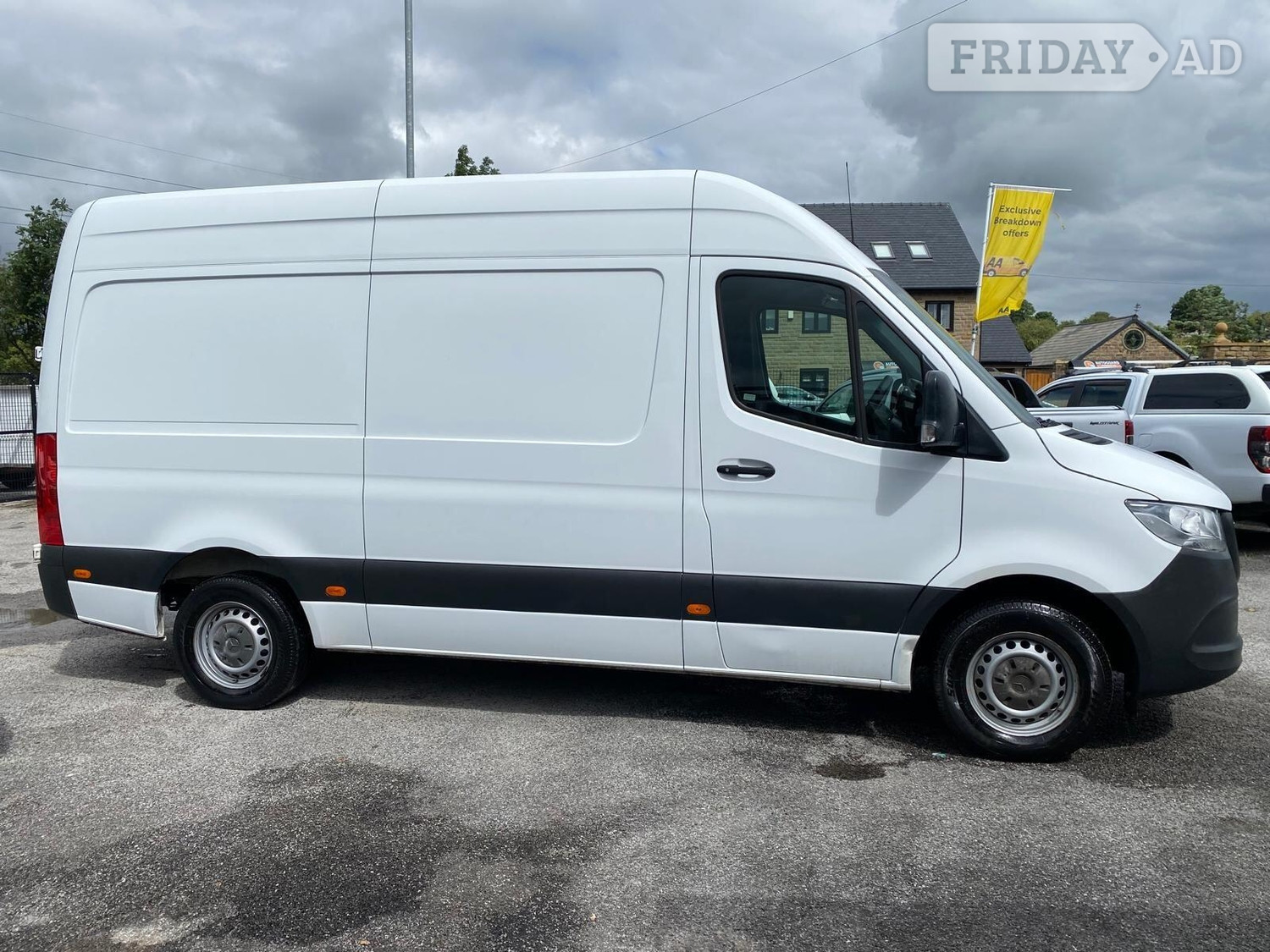 [ berth ]Mercedes-Benz Sprinter