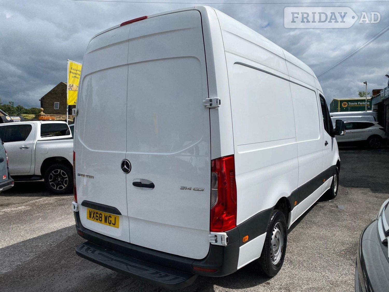 Mercedes-Benz Sprinter 2018 - Vans & Commercial Vehicles in Manchester