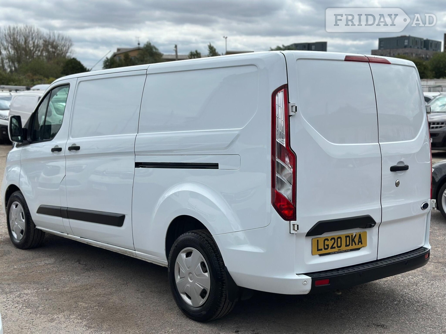 Ford Transit Custom 2020 - Vans & Commercial Vehicles
