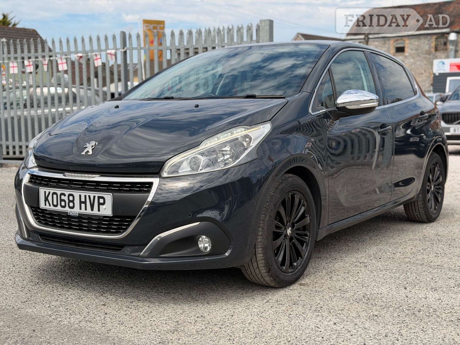 [ berth ]Peugeot 208