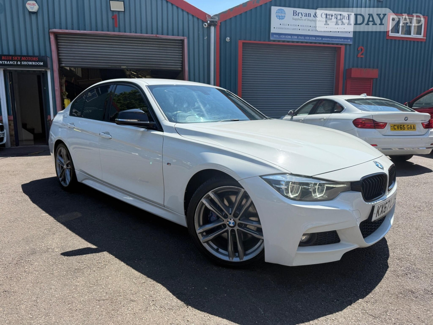 [ berth ]BMW 3 Series