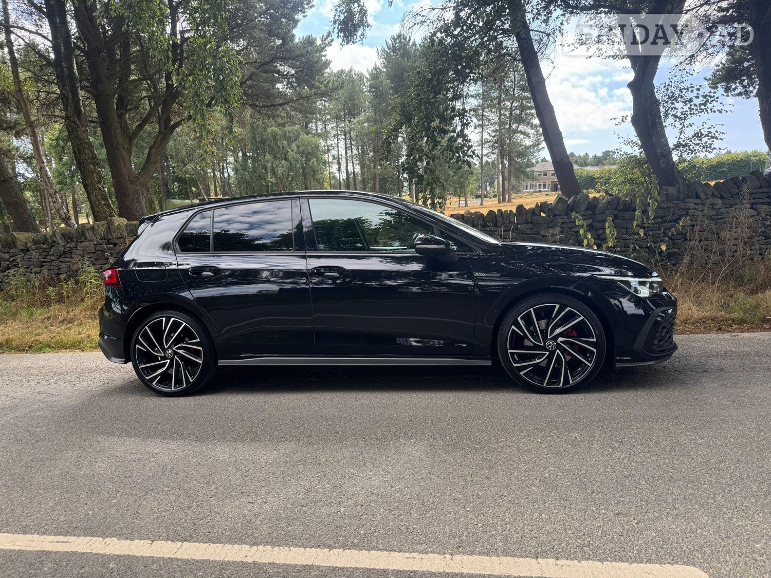 Volkswagen Golf 2021 - Cars in Huddersfield