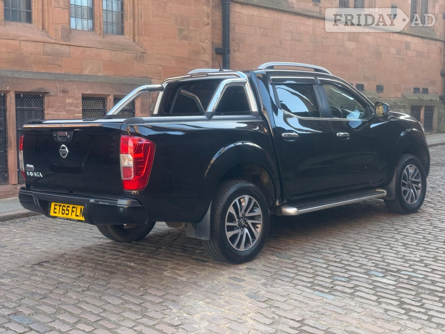 Nissan Navara 2016 - Vans & Commercial Vehicles