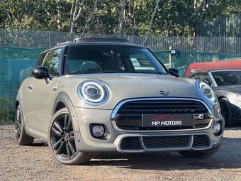 Mini Hatch 2019