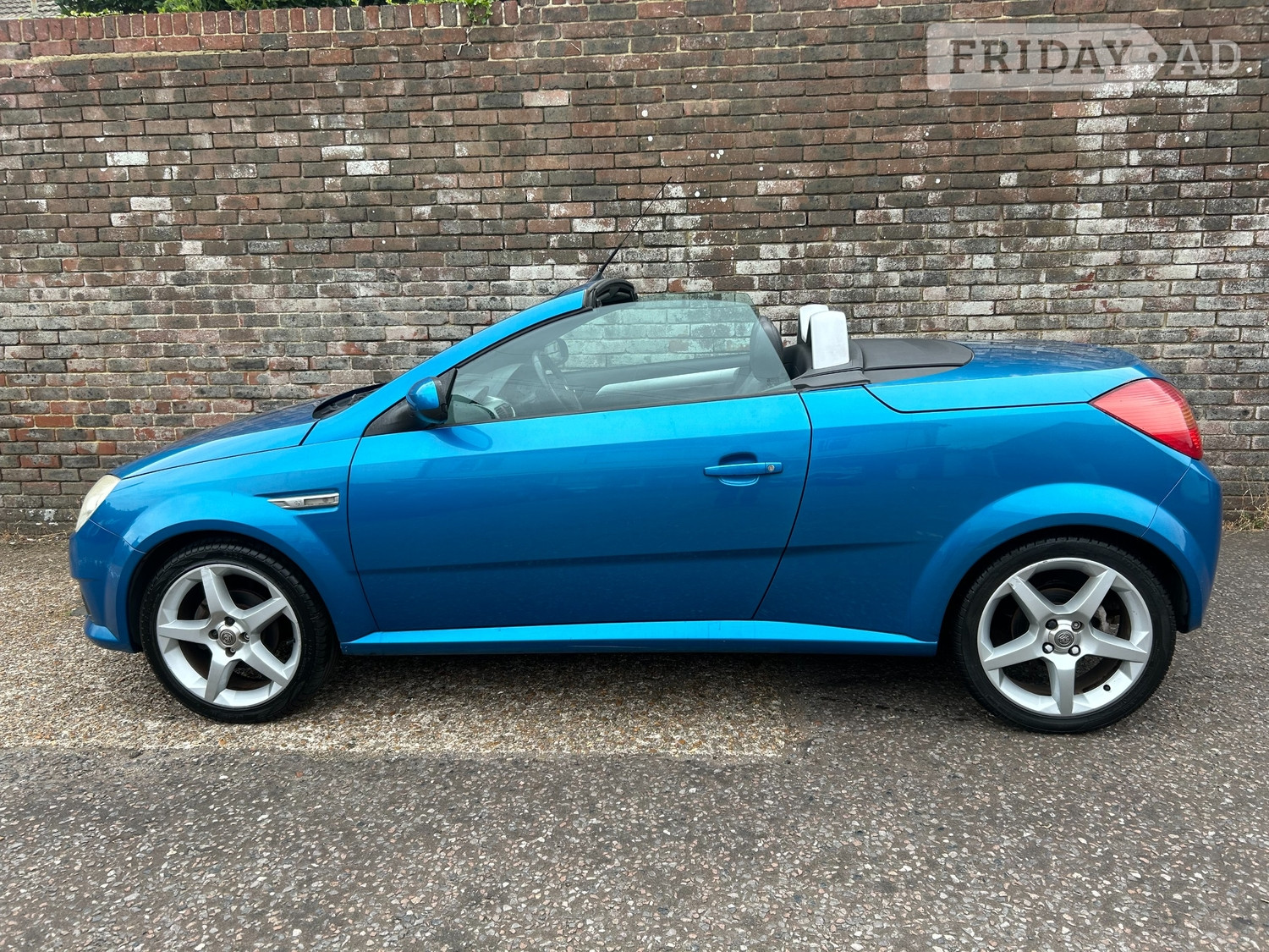 [ berth ]Vauxhall Tigra