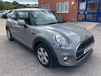 Mini Hatch 2017