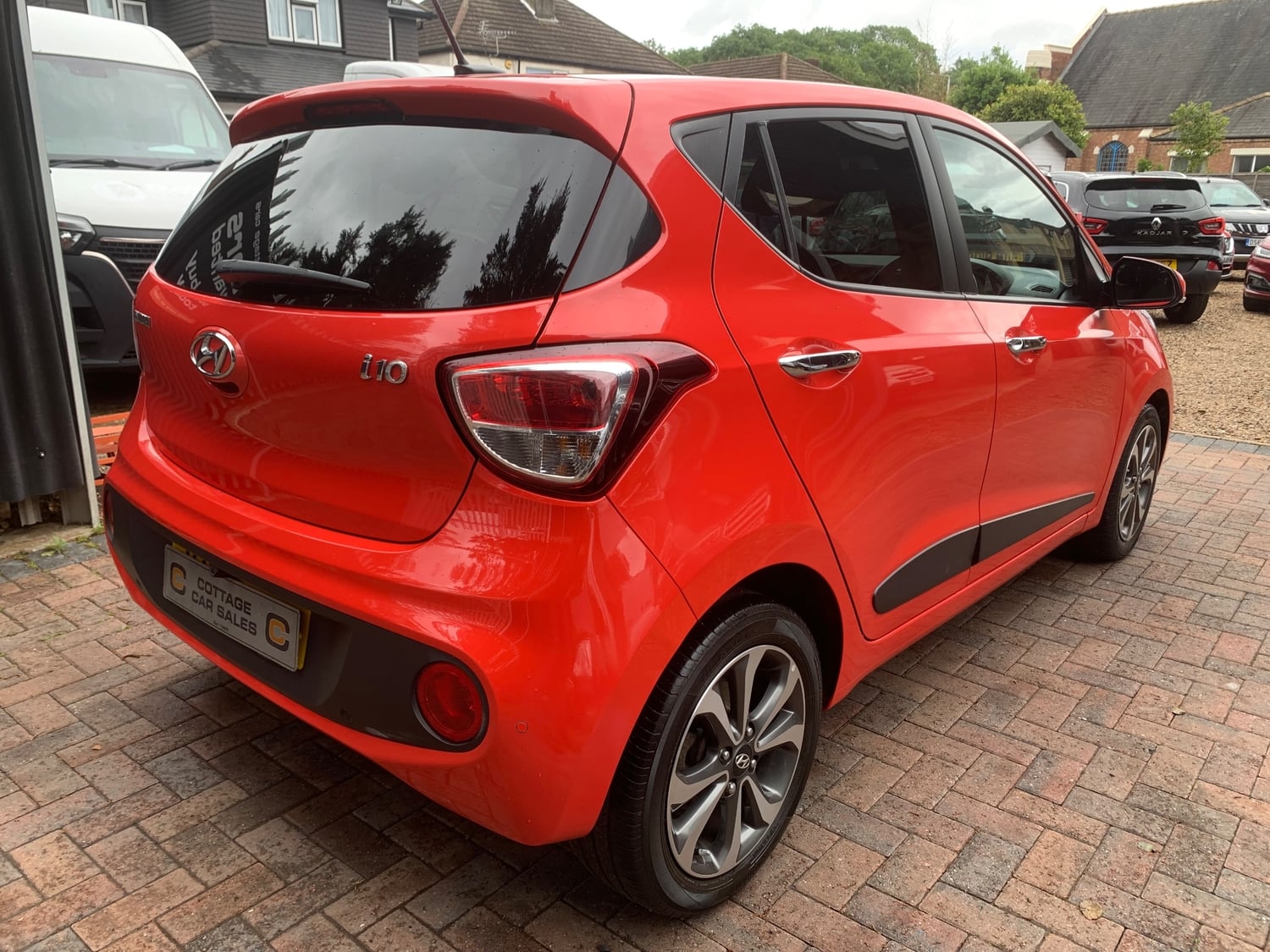 [ berth ]Hyundai i10