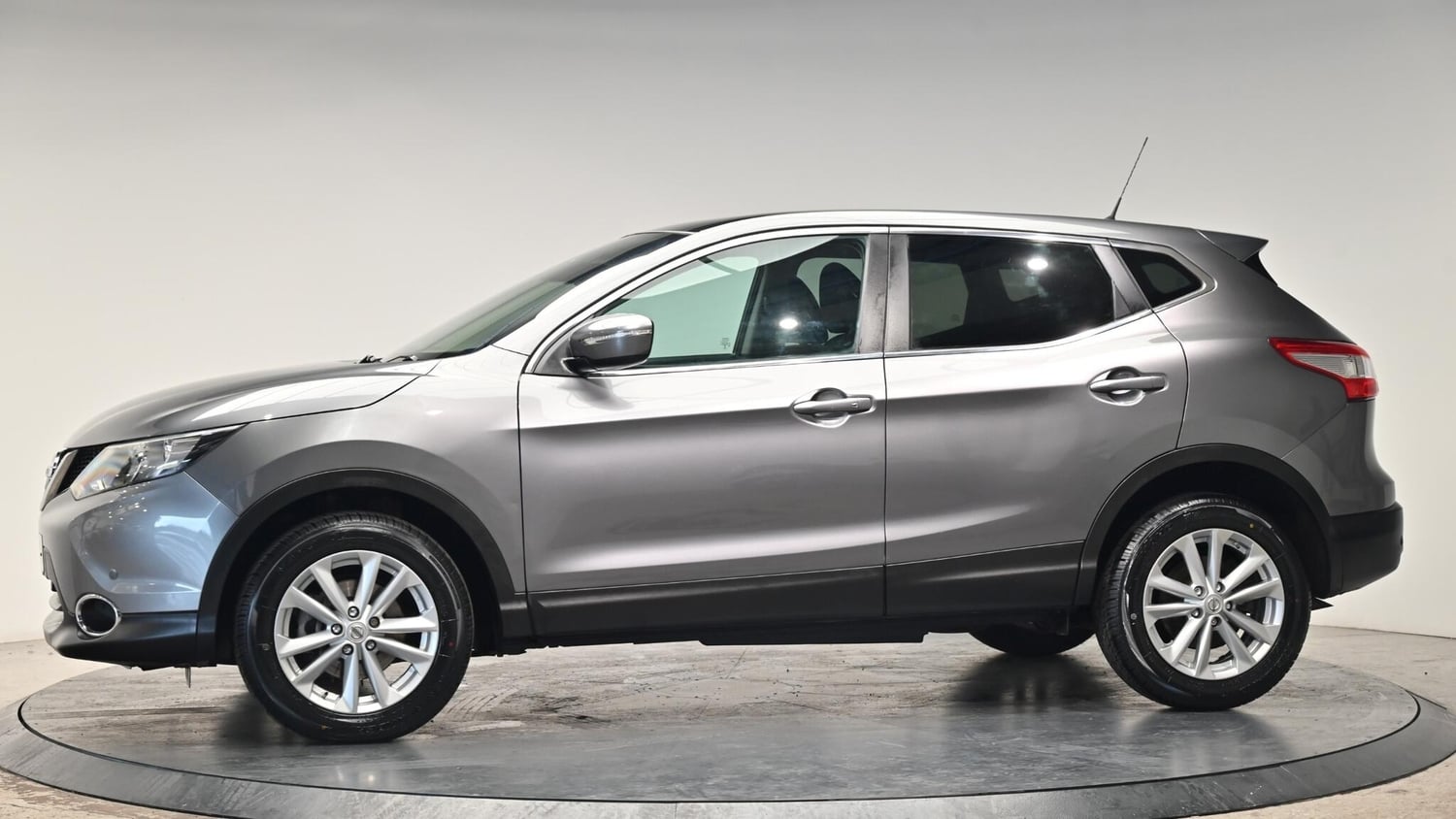 [ berth ]Nissan Qashqai
