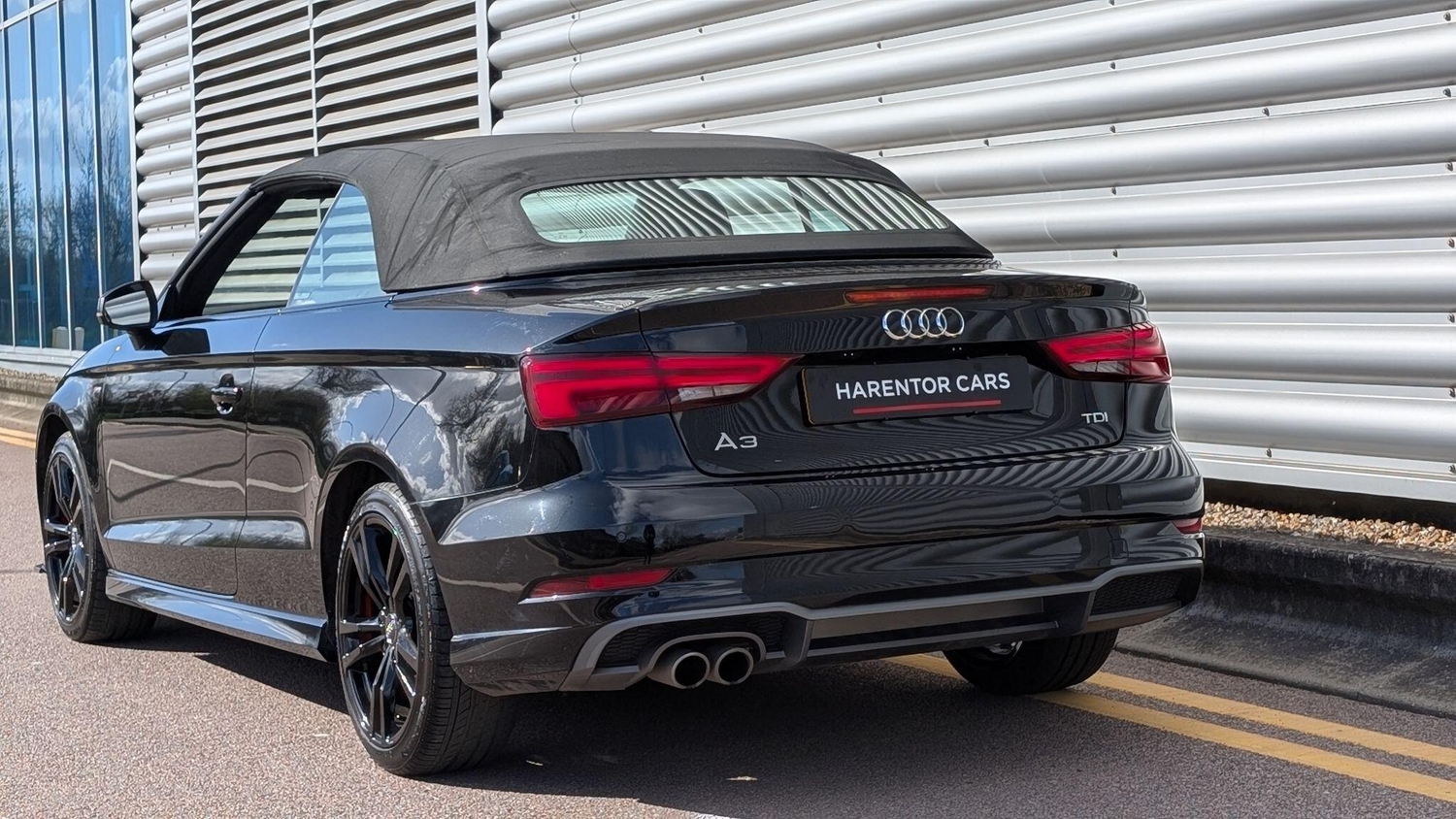 [ berth ]Audi A3 Cabriolet