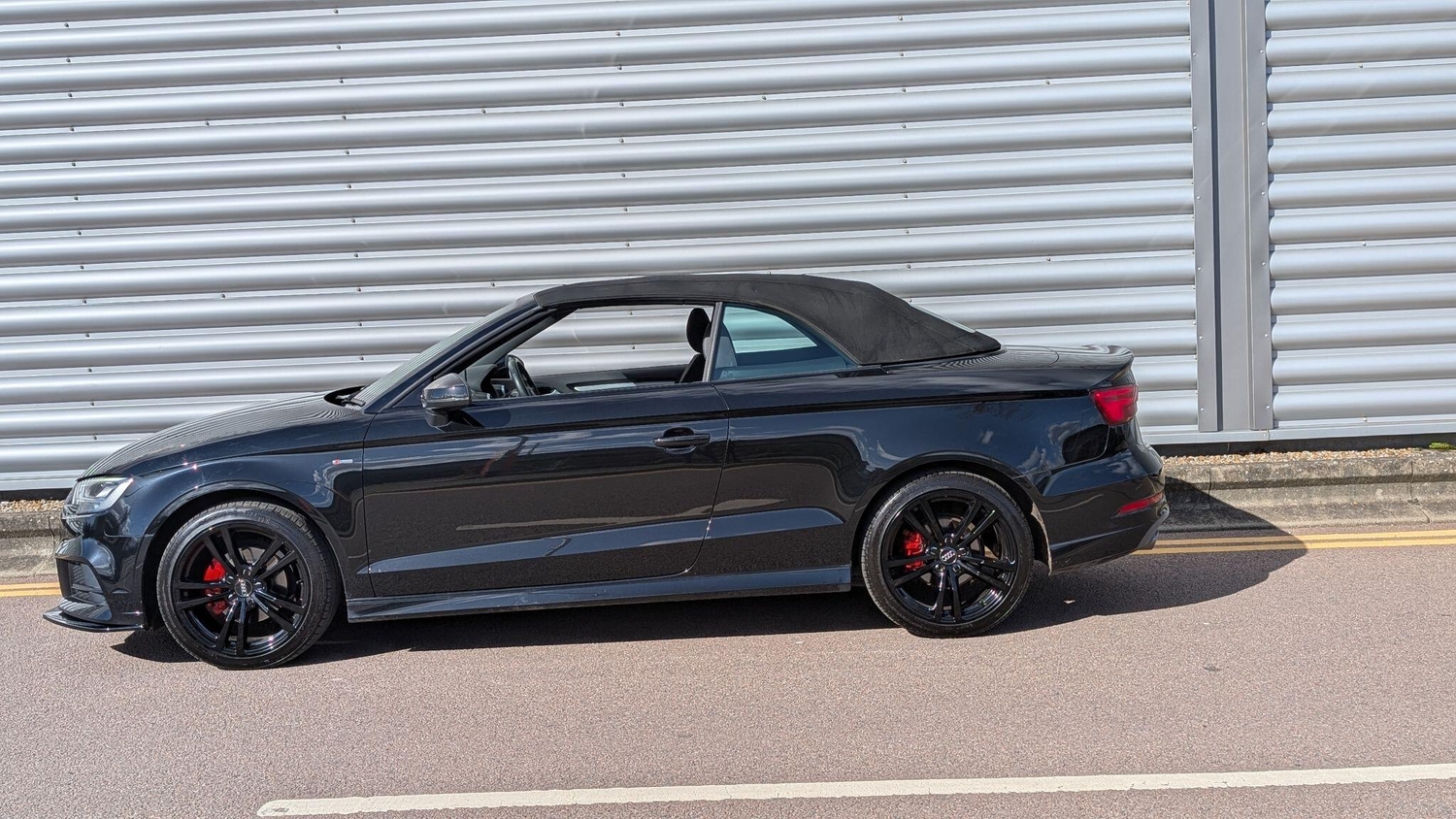 Audi A3 Cabriolet 2017 - Cars in St. Albans