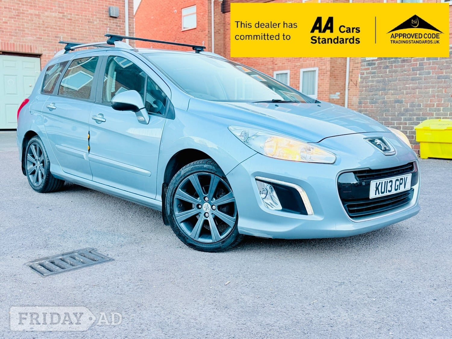 Peugeot 308 SW 2013 in Slough
