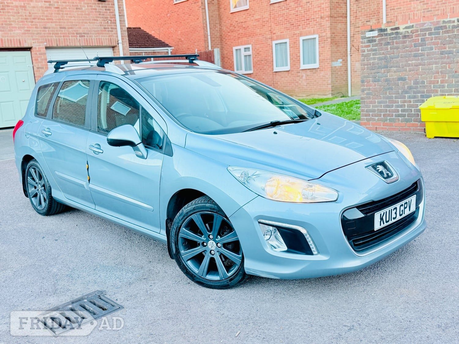 Peugeot 308 SW Slough