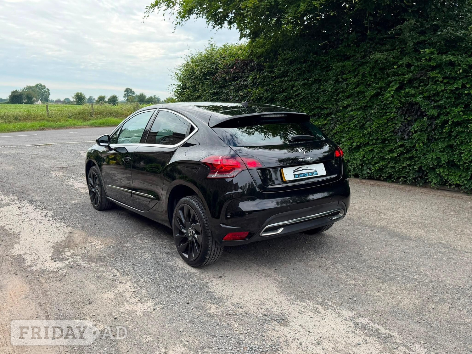 [ berth ]Citroen DS4