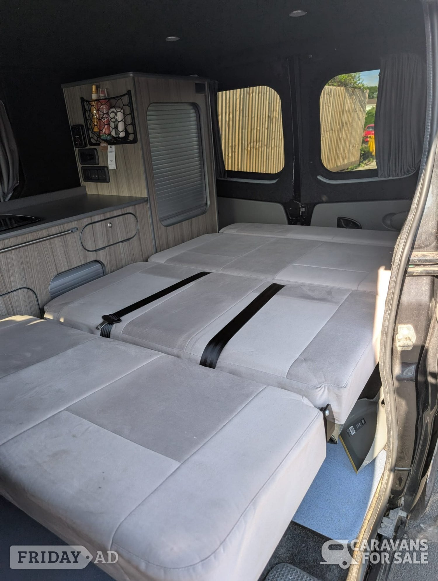 [ berth ]Renault 2.0 dCi SL27 eco Sport Panel Van 3dr Diesel Manual L1 H1 (Phase 3) (180 g/km, 115 bhp)