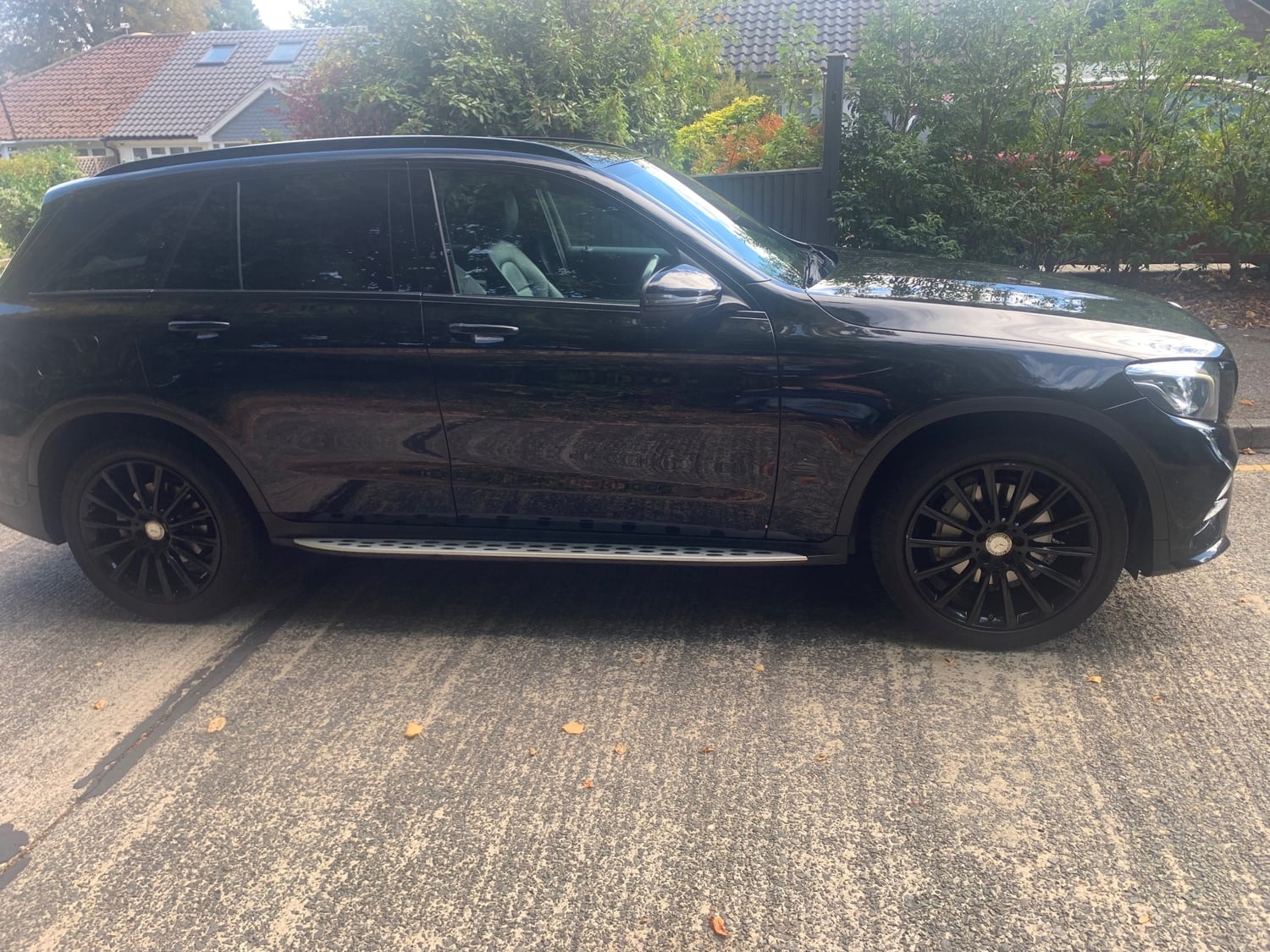[ berth ]Mercedes-Benz GLC