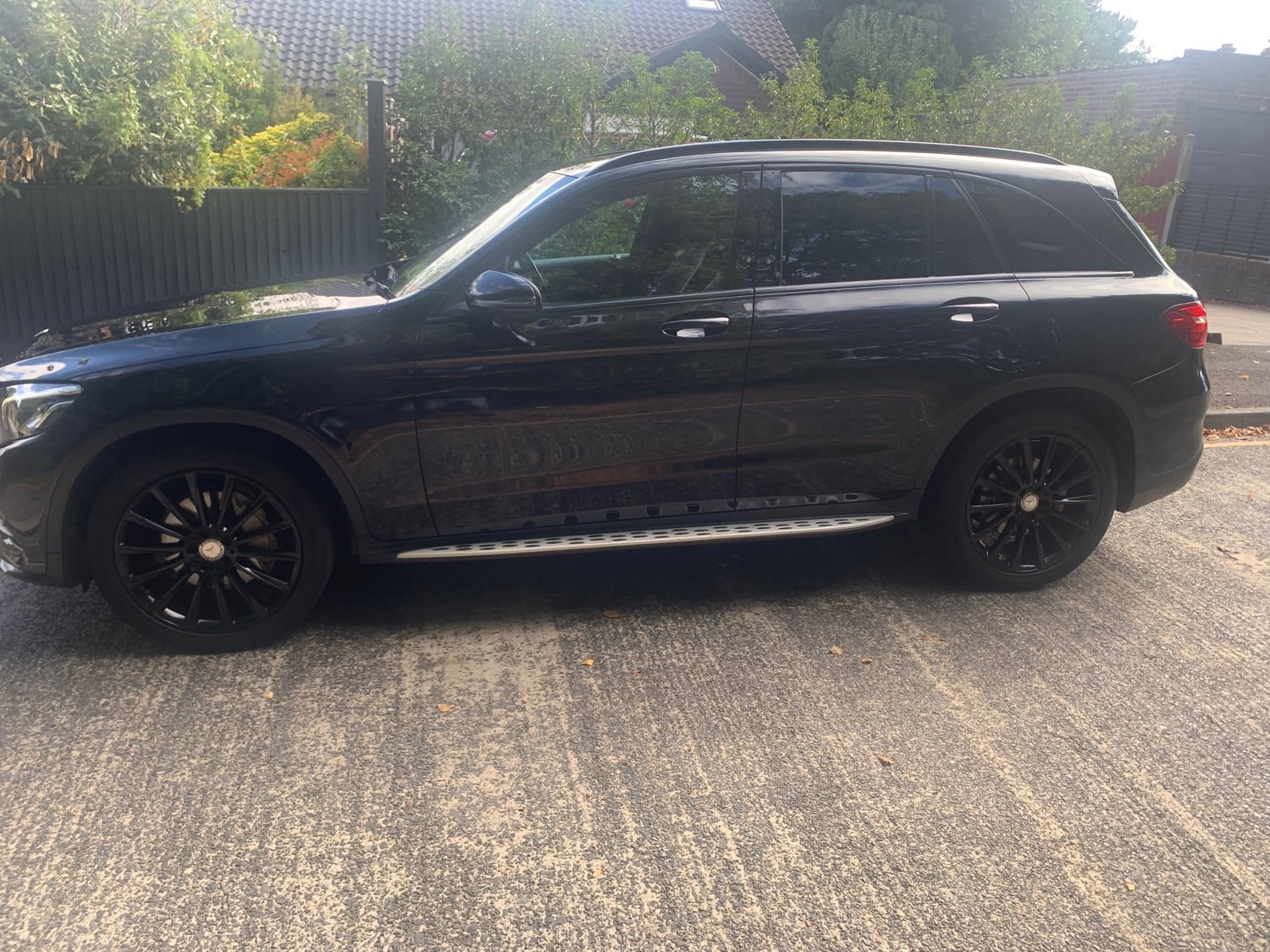 Mercedes-Benz GLC 2018 - Cars in Epsom