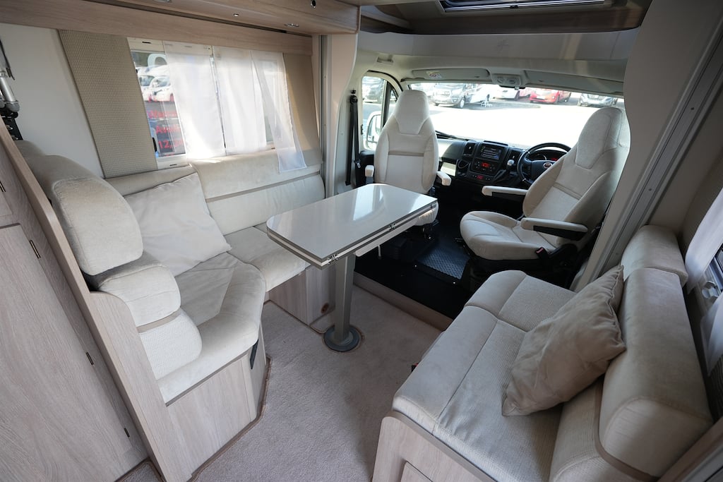 Rapido Series 6 604F 2018 for sale - Motorhomes & Caravans in Haywards Heath