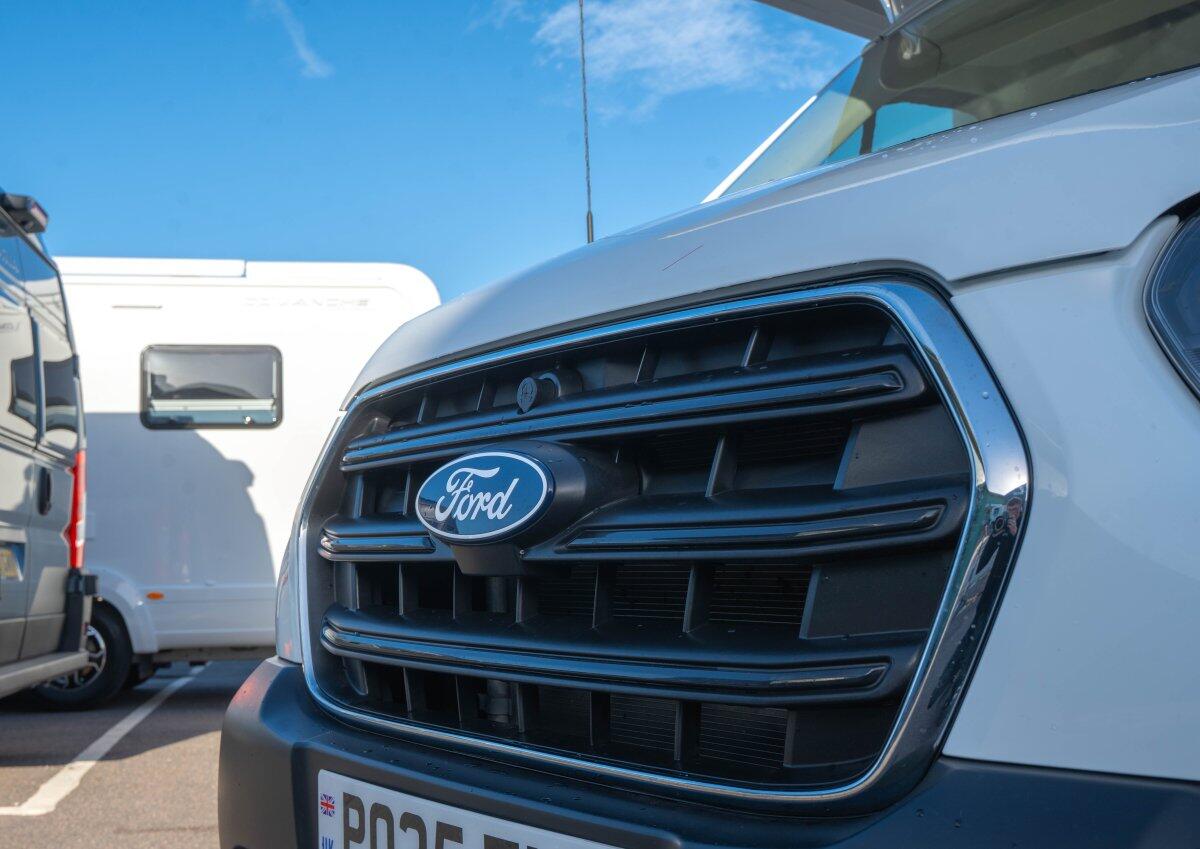 Roller Team Zefiro 675 2025 for sale - Motorhomes & Caravans