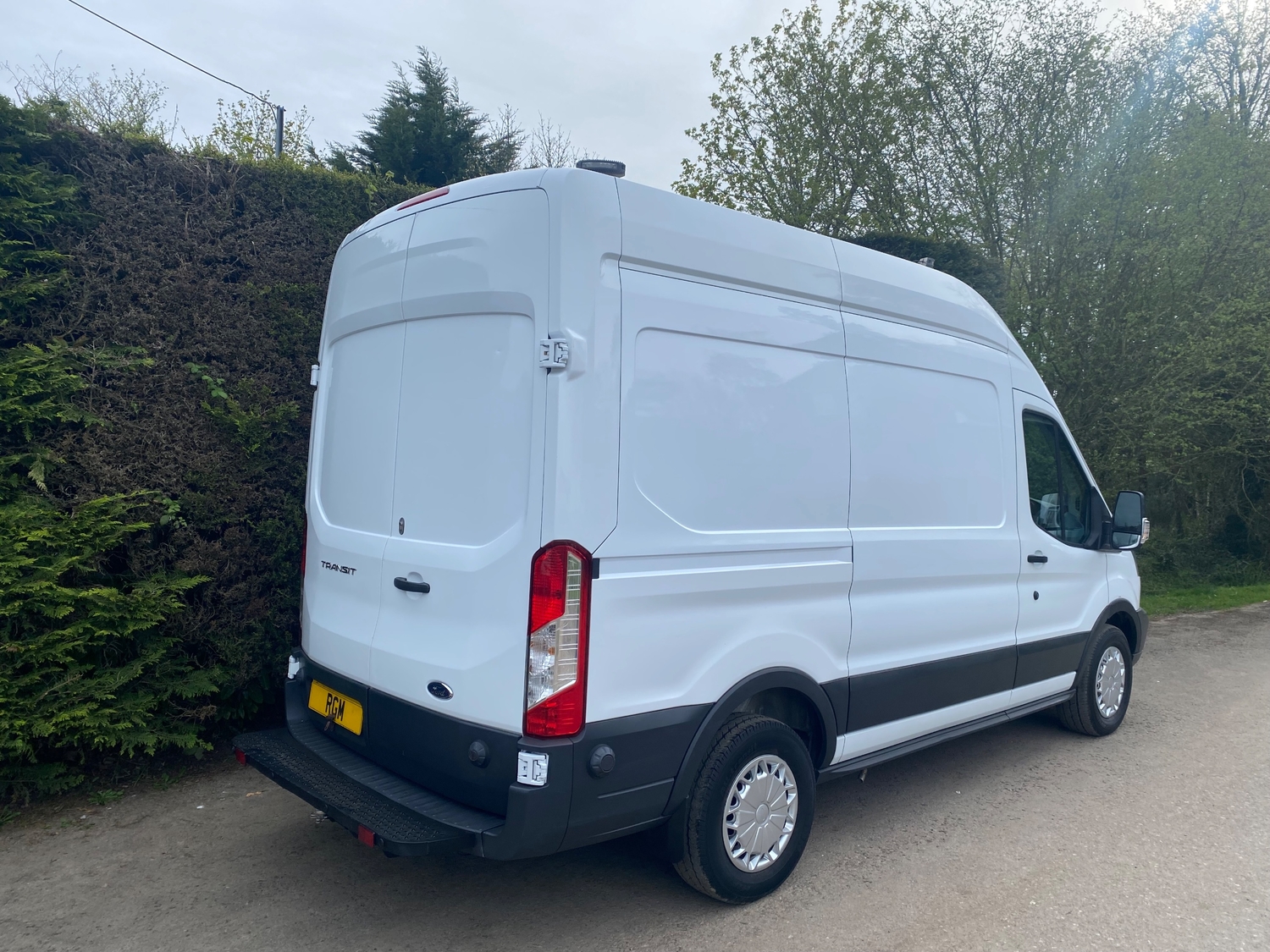 [ berth ]Ford Transit