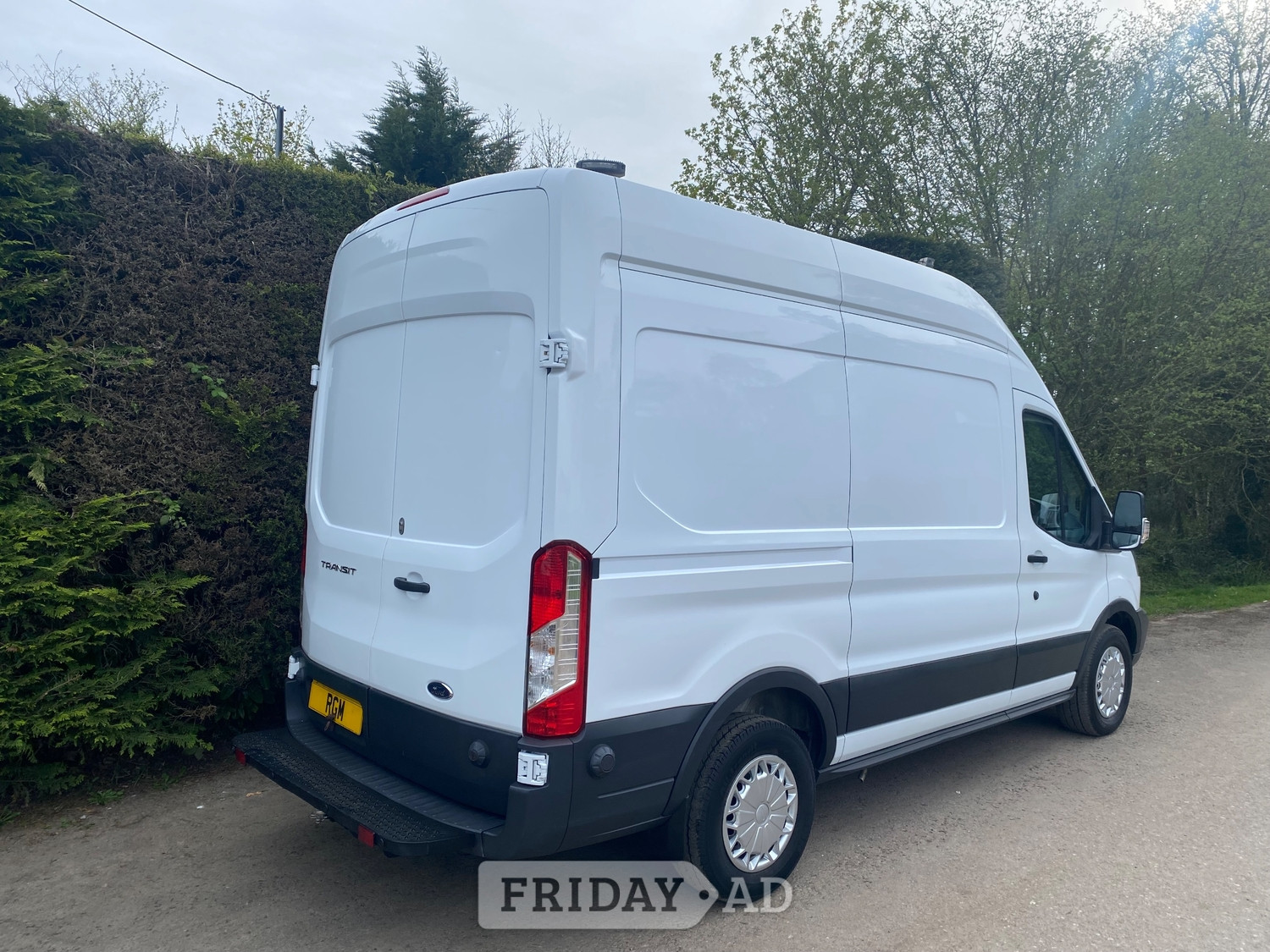 [ berth ]Ford Transit