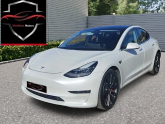 Tesla Model 3 2020