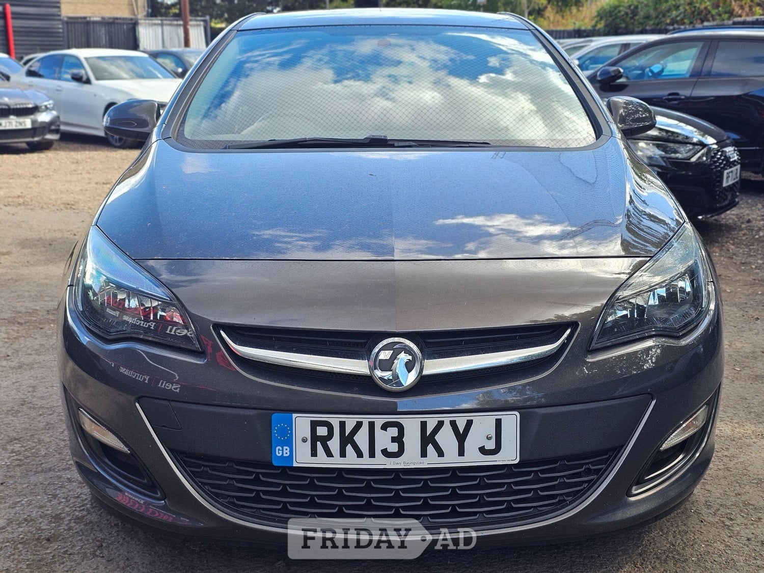 Vauxhall Astra 2013 - Cars in Addlestone