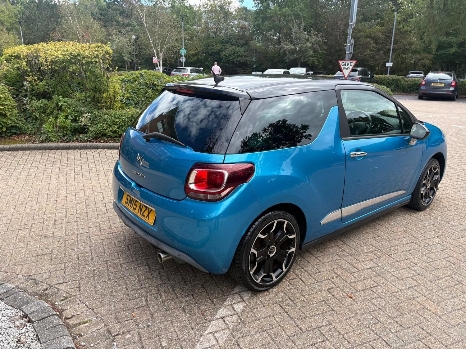 [ berth ]Citroen DS3