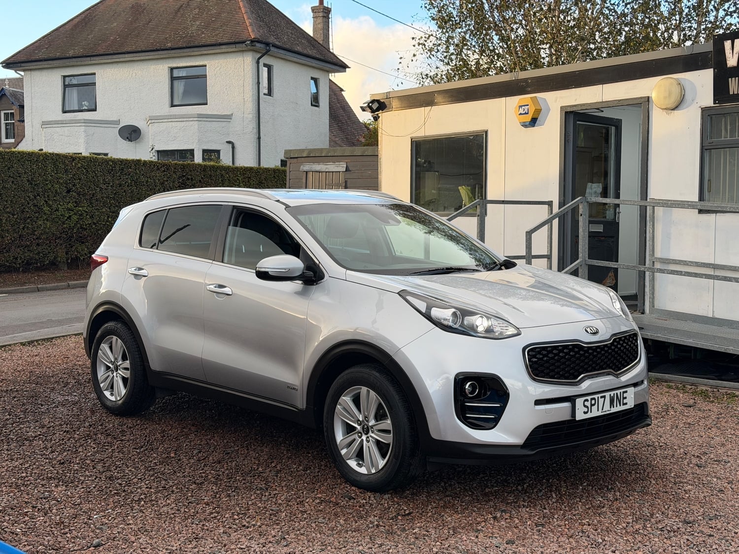 [ berth ]Kia Sportage