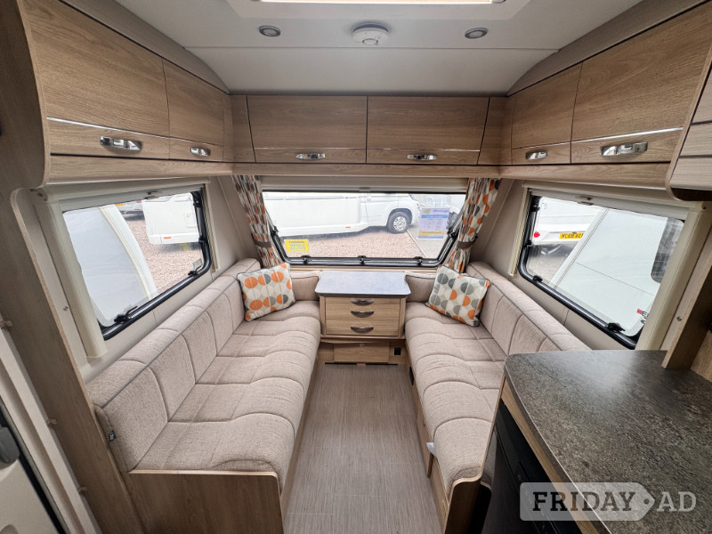 [4 berth ]Xplore 554