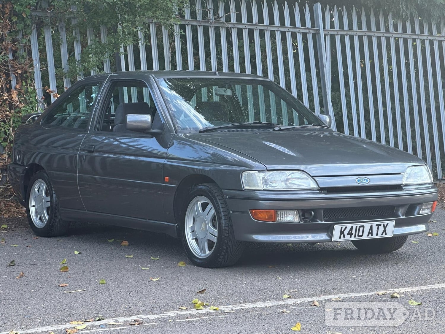Ford Escort 1992 - Cars in Cardiff