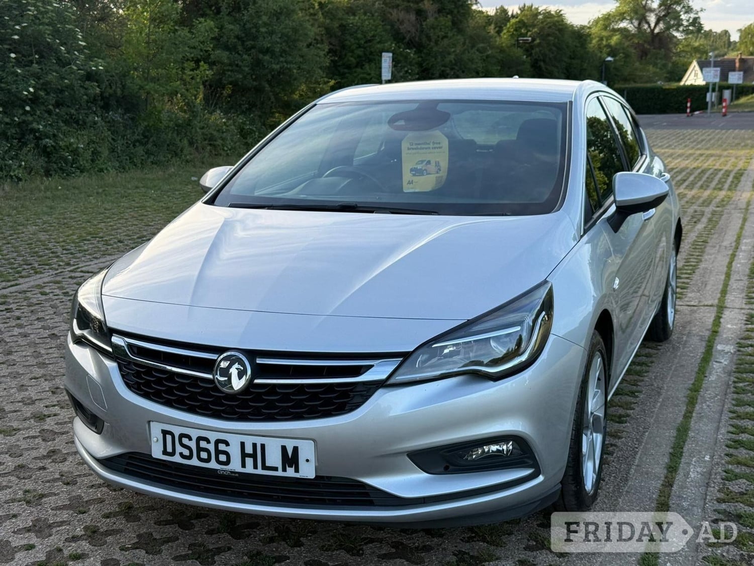[ berth ]Vauxhall Astra