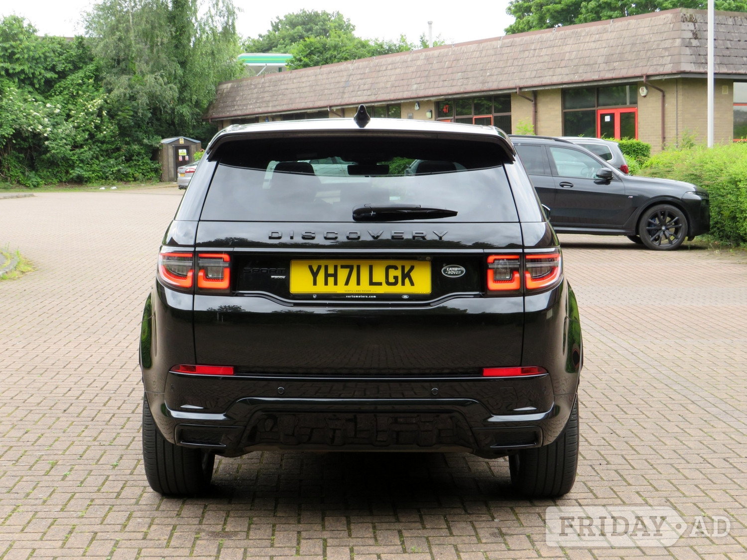 Land Rover Discovery Sport 2021 - Cars in Bradford