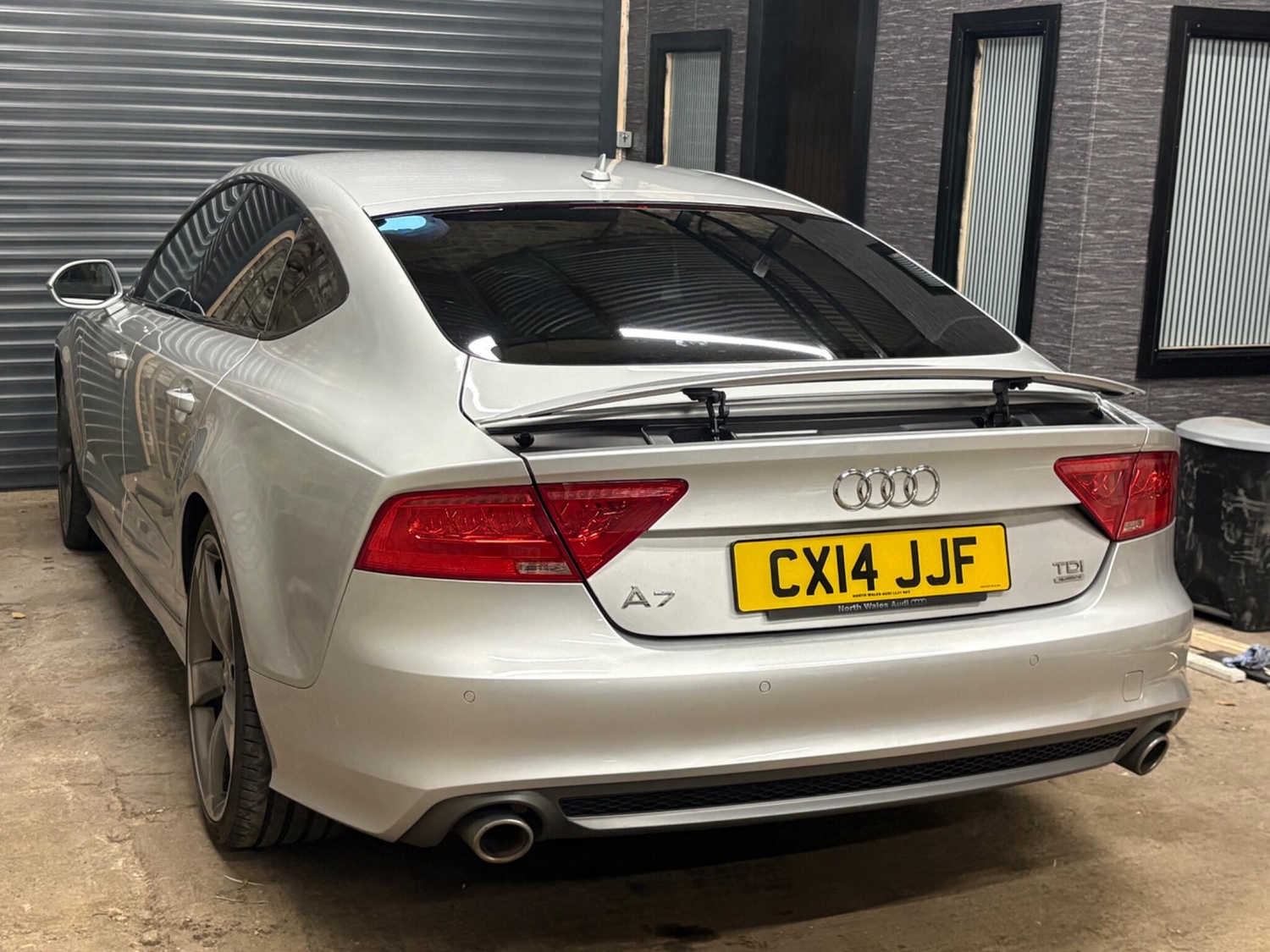 [ berth ]Audi A7