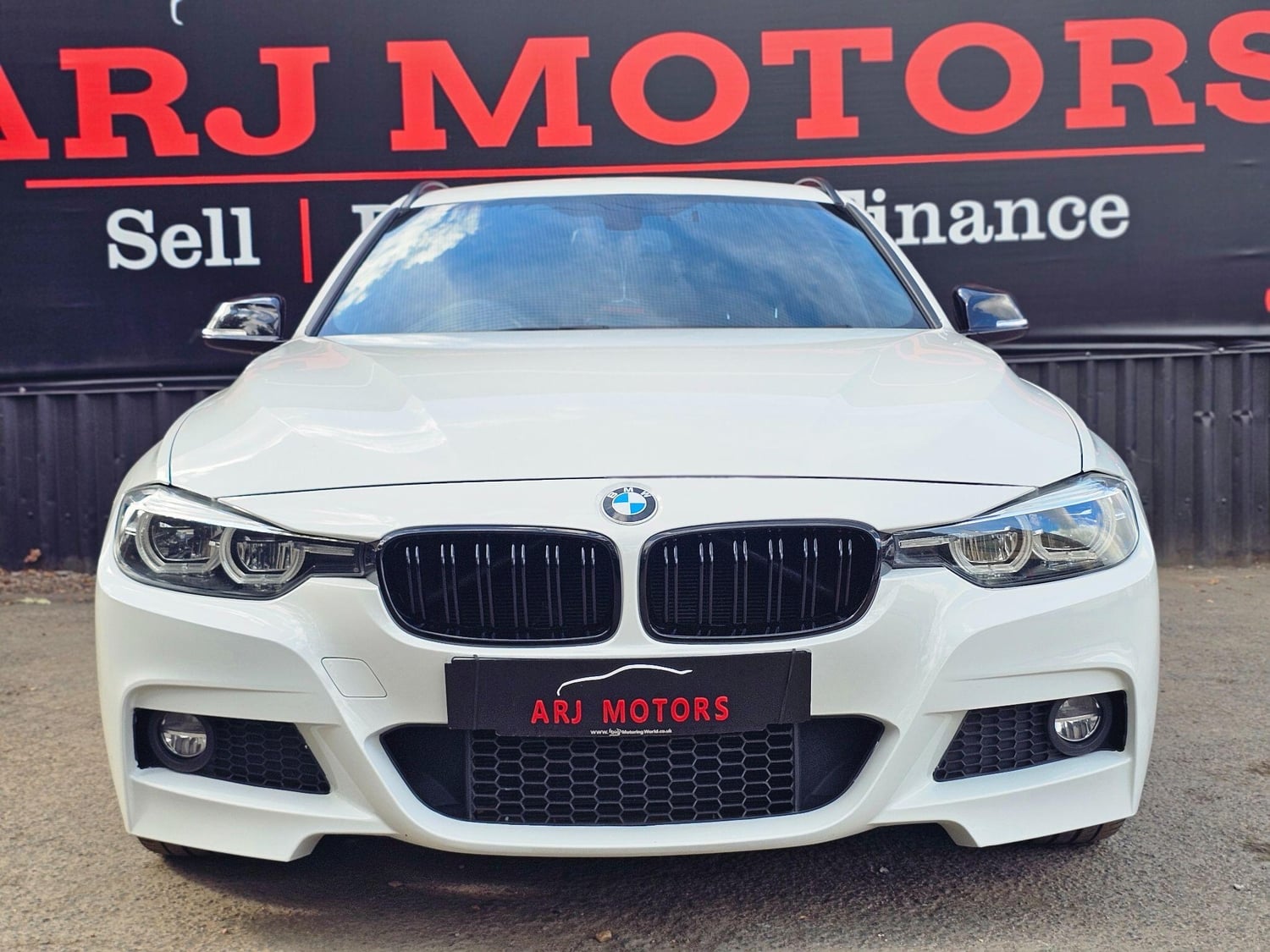 BMW 3 Series 2019 - Cars