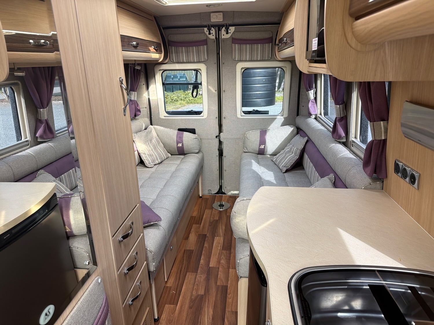 Auto-Sleepers Warwick XL 2016 - Motorhomes & Caravans