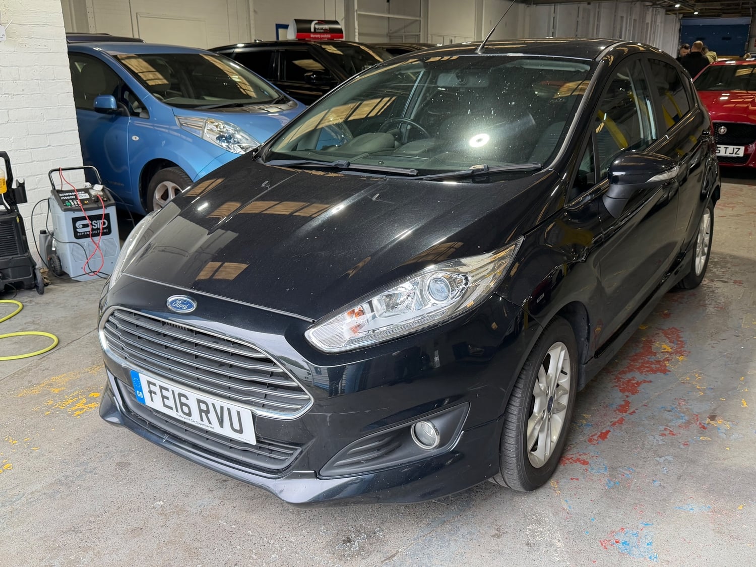 [ berth ]Ford Fiesta