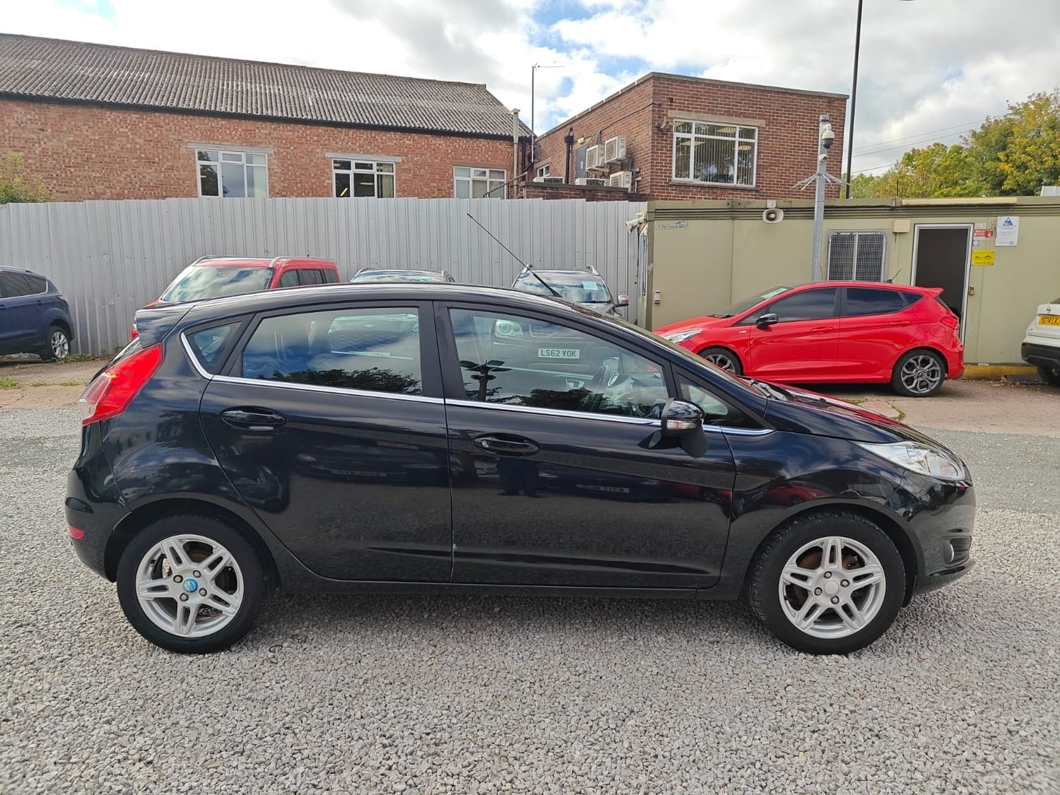 Ford Fiesta 2013 - Cars