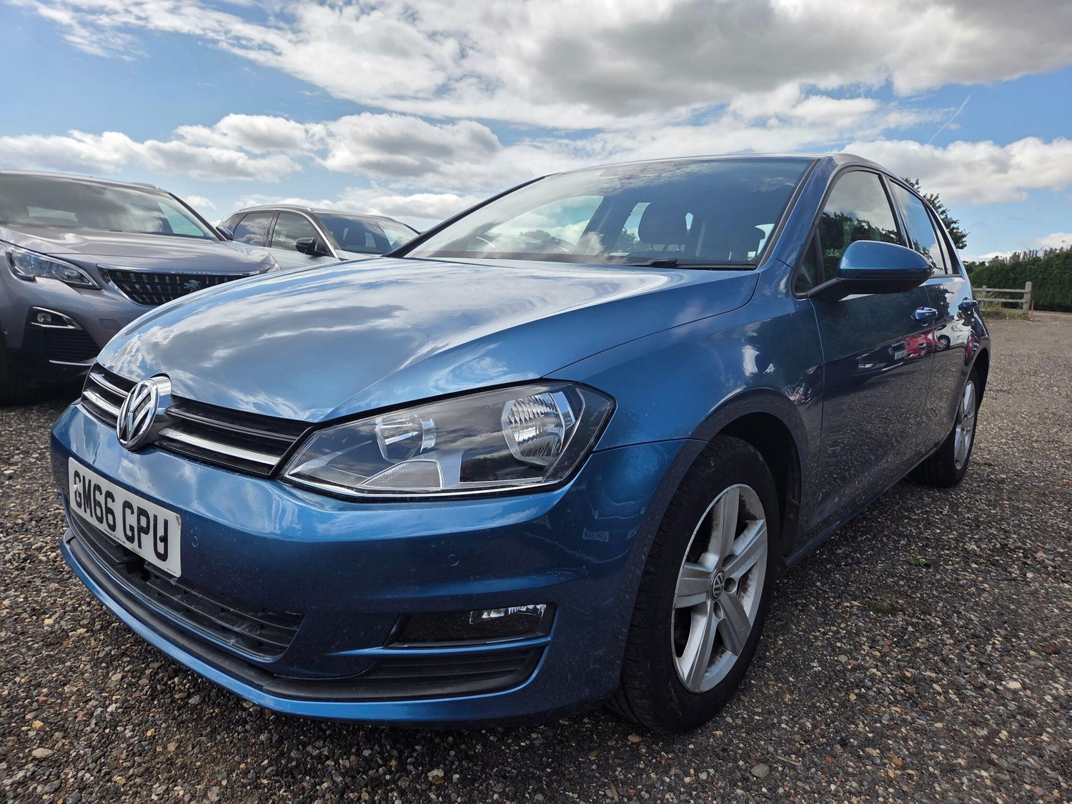 [ berth ]Volkswagen Golf
