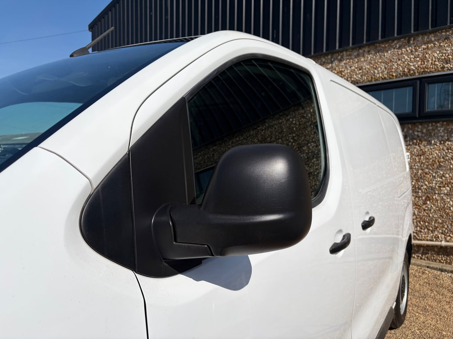 Vauxhall Vivaro 2023 - Vans & Commercial Vehicles
