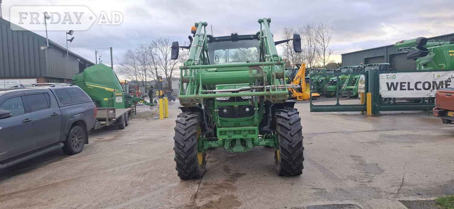 [ berth ]John Deere 6130R