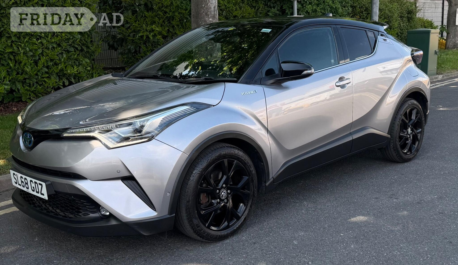 Toyota C-HR 2018 - Cars in Willesden