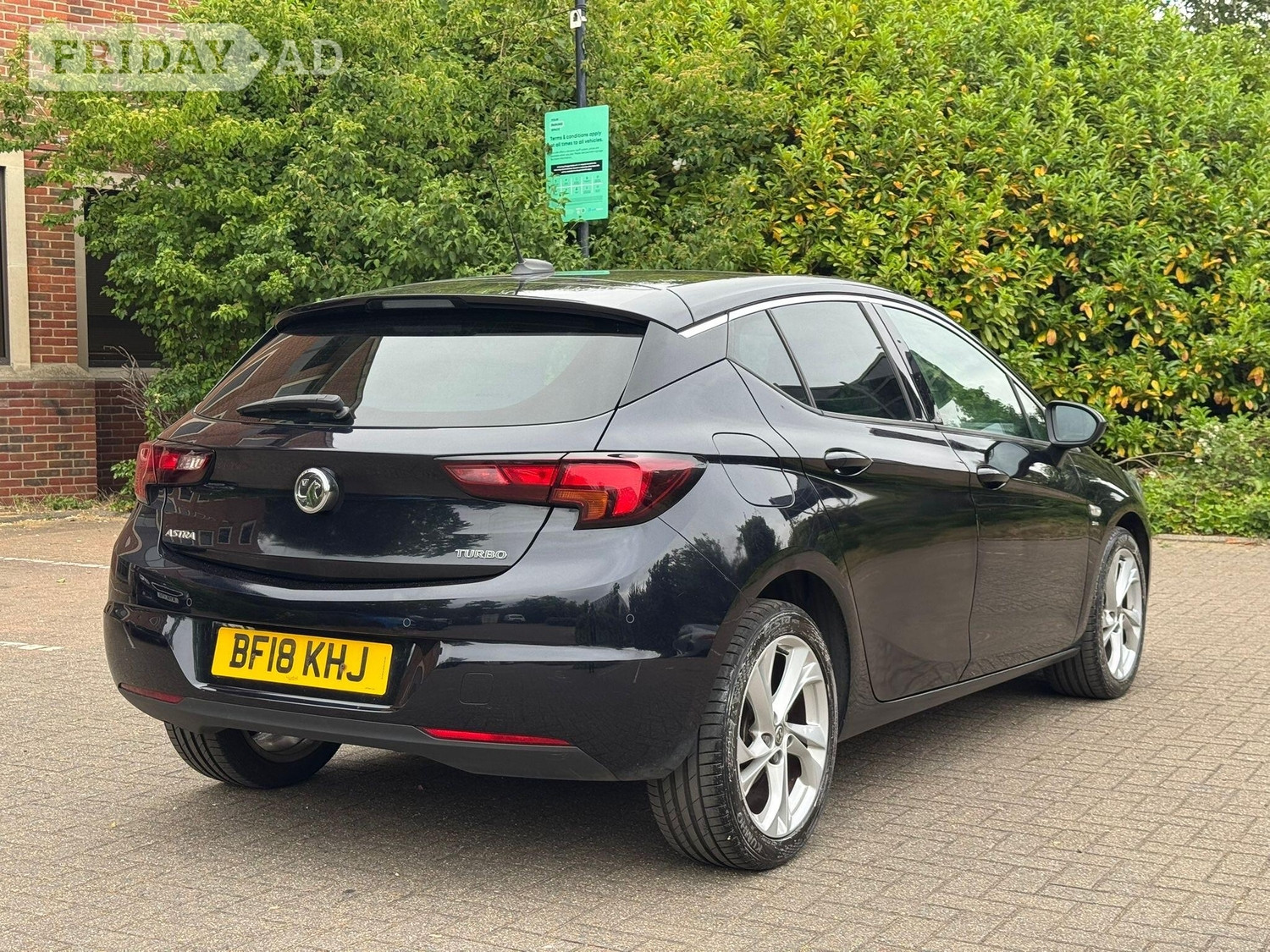 Vauxhall Astra 2018 - Cars in Hillingdon