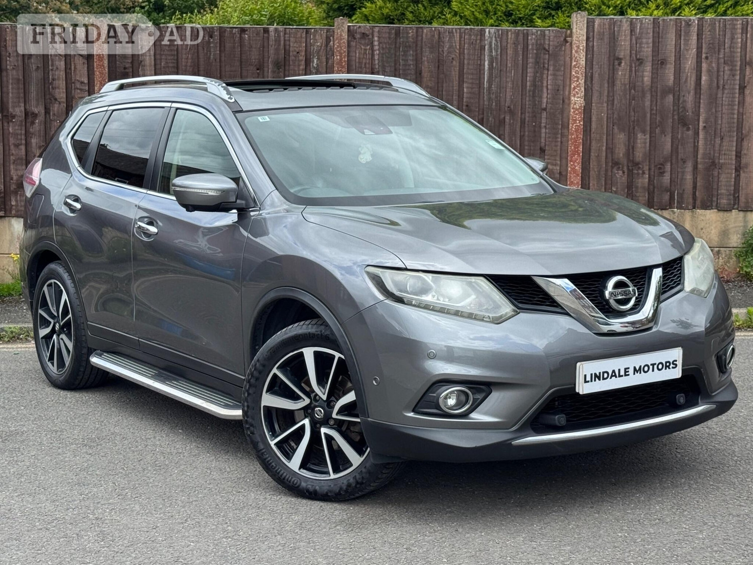 Nissan X-Trail 2014 in Oldham