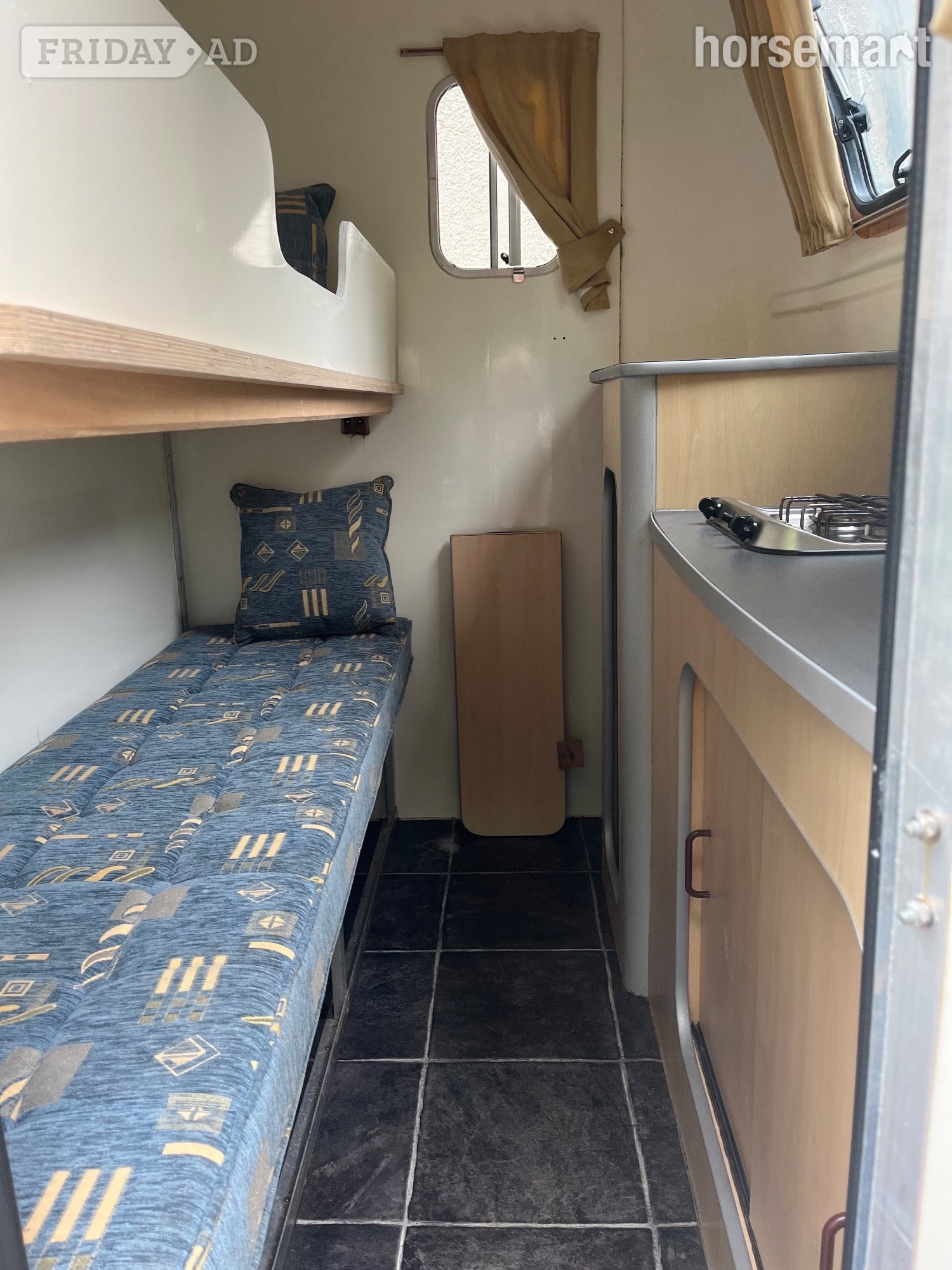 Equi-Trek Show-Treka L  Horse Trailer - Trailers & Horseboxes