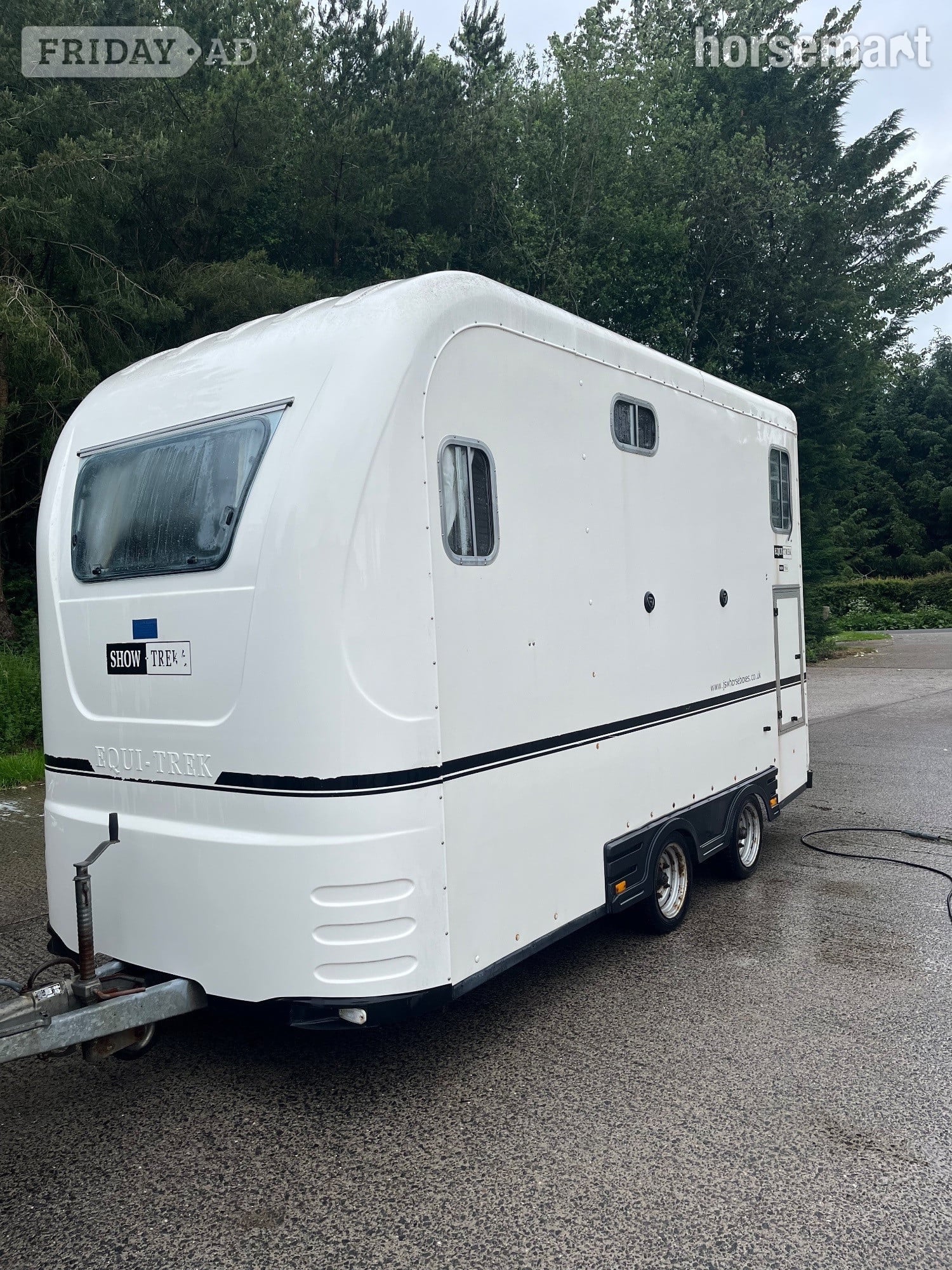 Equi-Trek Show-Treka L  Horse Trailer in Stewarton