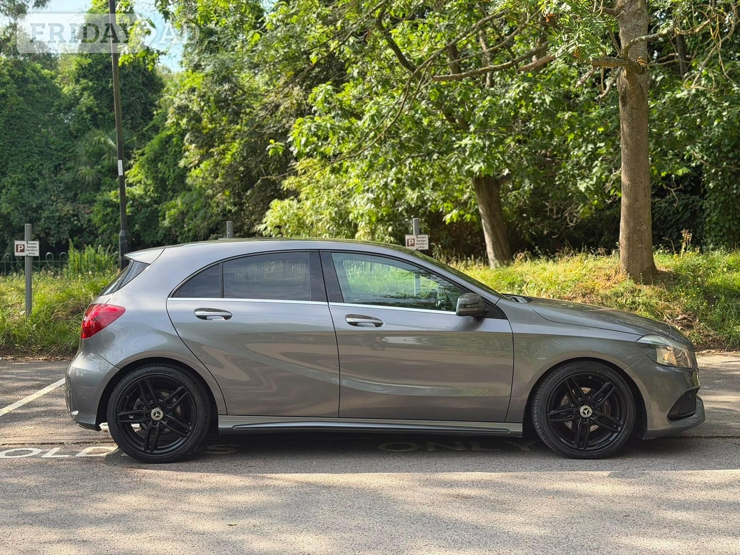 [ berth ]Mercedes-Benz A Class
