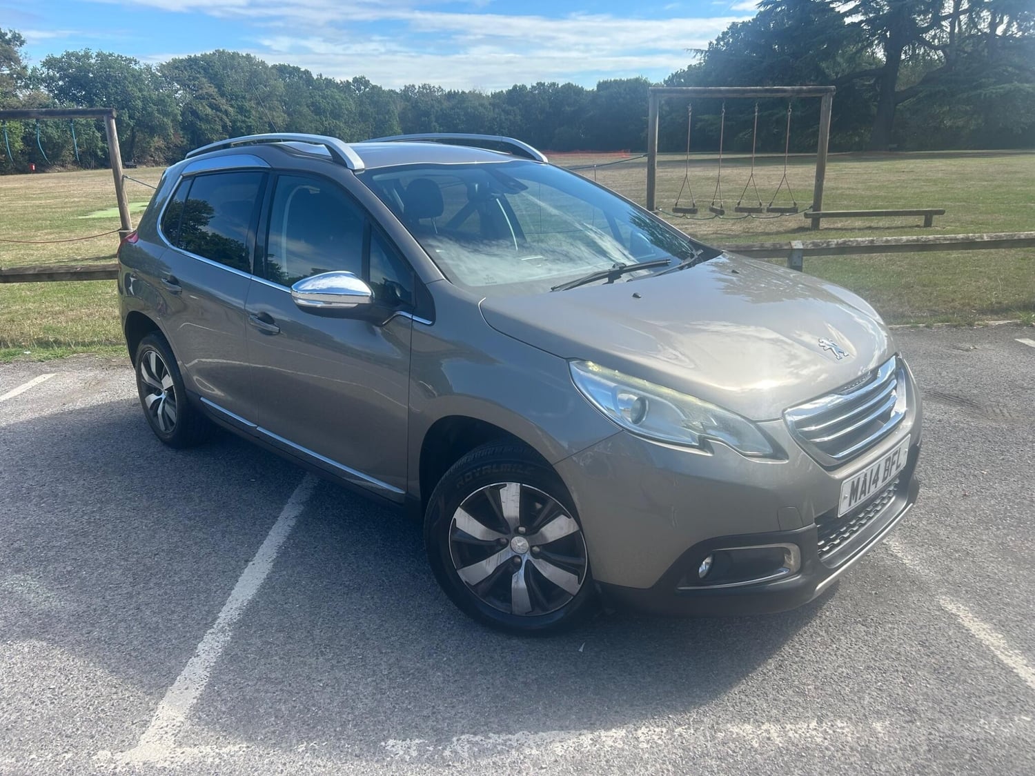 Peugeot 2008 2014 in Chertsey