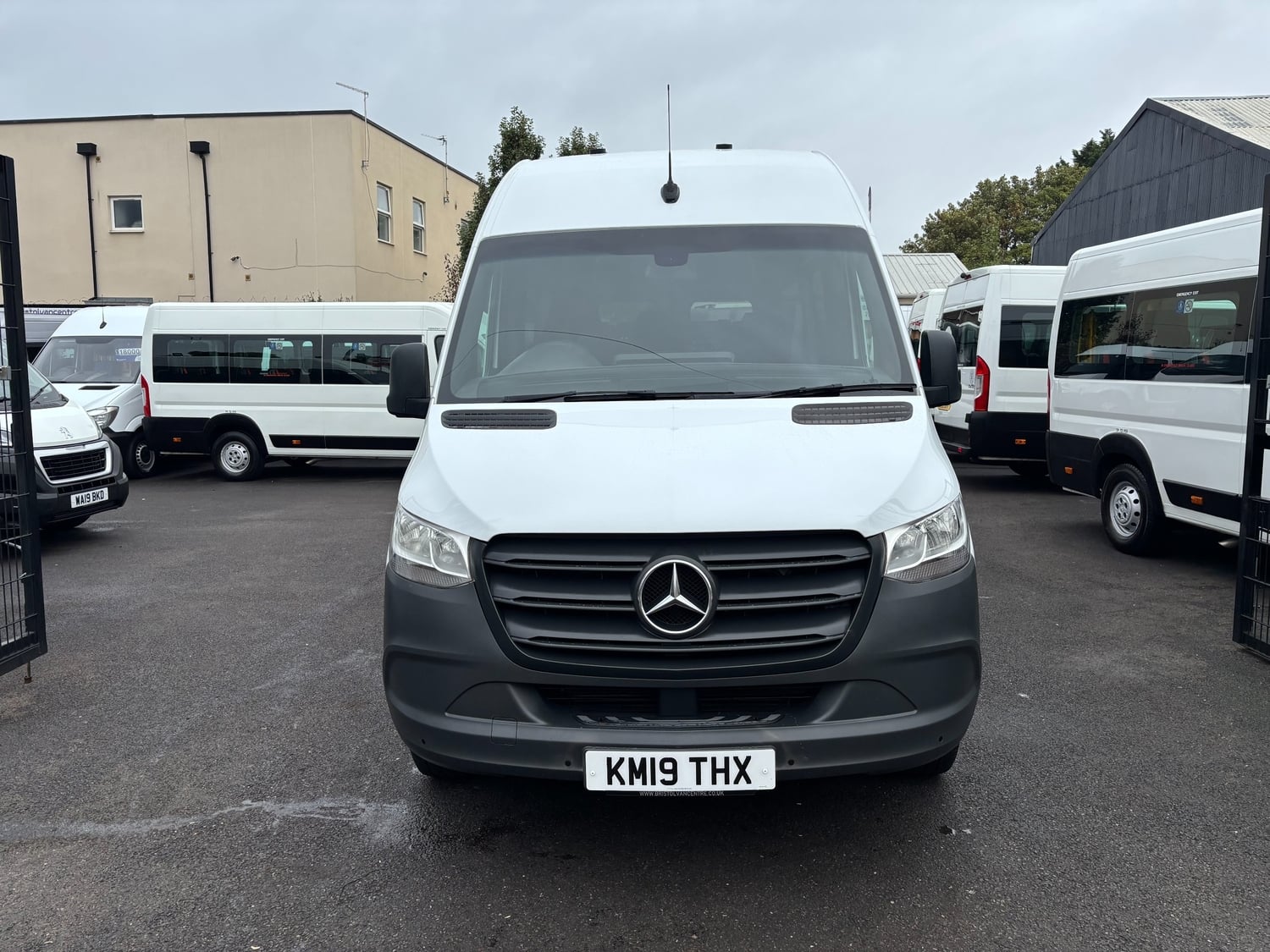 [ berth ]Mercedes-Benz Sprinter